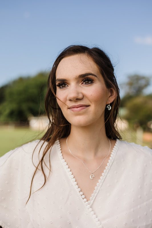 Horsehead Cutout Dangle Earrings